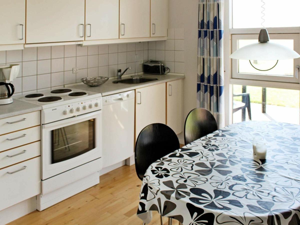 6 Person Holiday Home In H Jer Emmerlev Exteriör bild